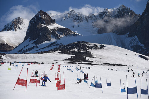 6 Ski Camps That Bring Ski Racing to the Next Level on Arctica 3