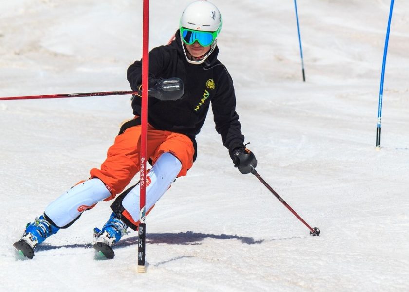 Oregon High School ski racer slalom training in his ski racing apparel from Arctica - the Arctica Side Zip Ski Pants 2.0.